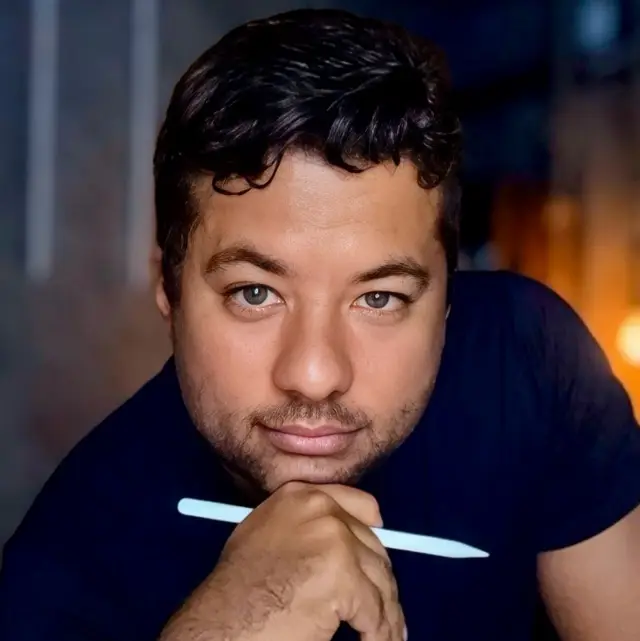 Ricardo Gonçalves — Copywriter de Contratos